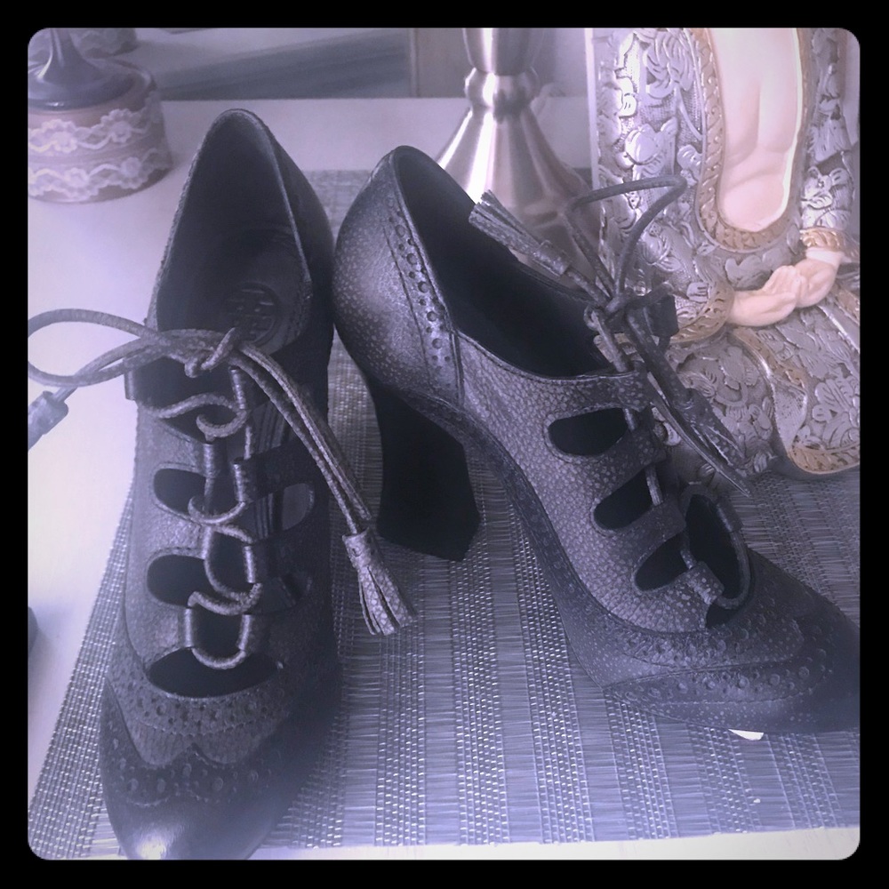 Tory Burch shoes